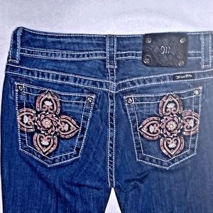 Miss Me Jeans Sz 28 Raw Hem